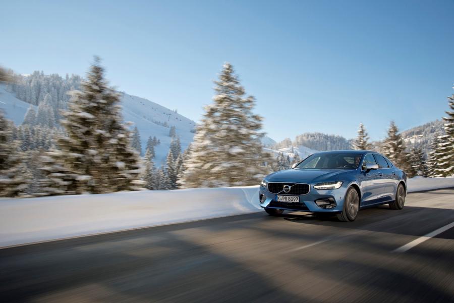  Volvo S90 T5 R-Design 2016 года  (WW) (фото 7 из 7)